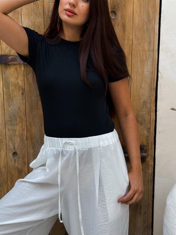 Basic black top - Image 2