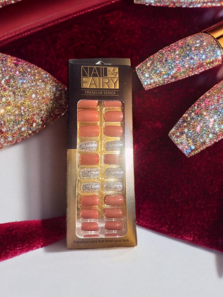 أظافر Nails شكلين مختلفين 24 قطعة Nail fairy 24 Piece - Image 4