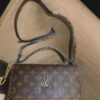 حقيبة يد لويس فويتن LOUIS VUITTON بني وبيج